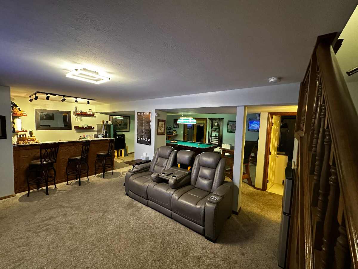 Saint Charles Gem - Serene Private Retreat with Luxe Comforts & Unique Amenities Room 1 - Photo 4