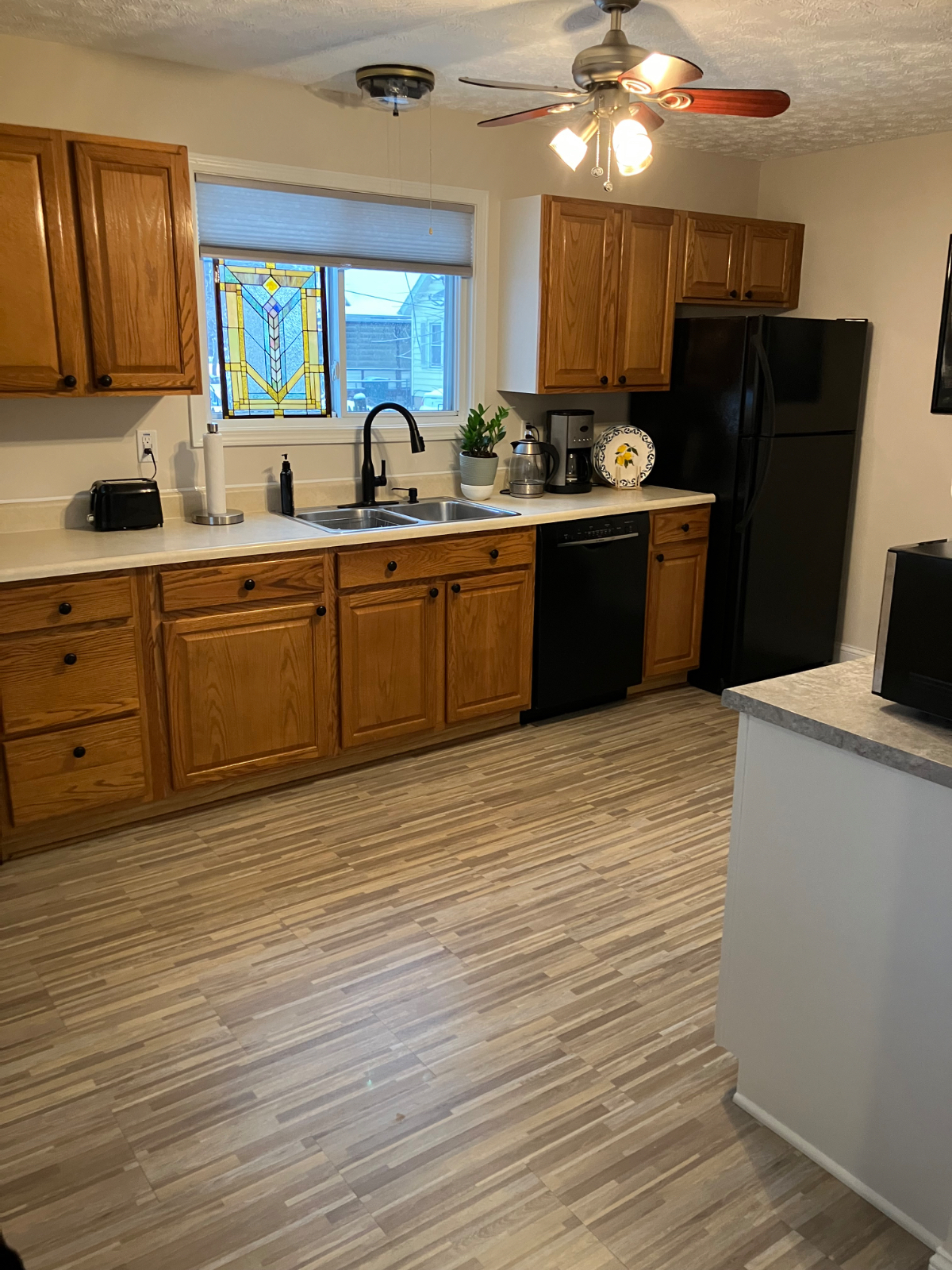 Charming apartment with shared kitchen in Serene Rochester NY Home - Walk to Culture & Cuisine - Photo 5