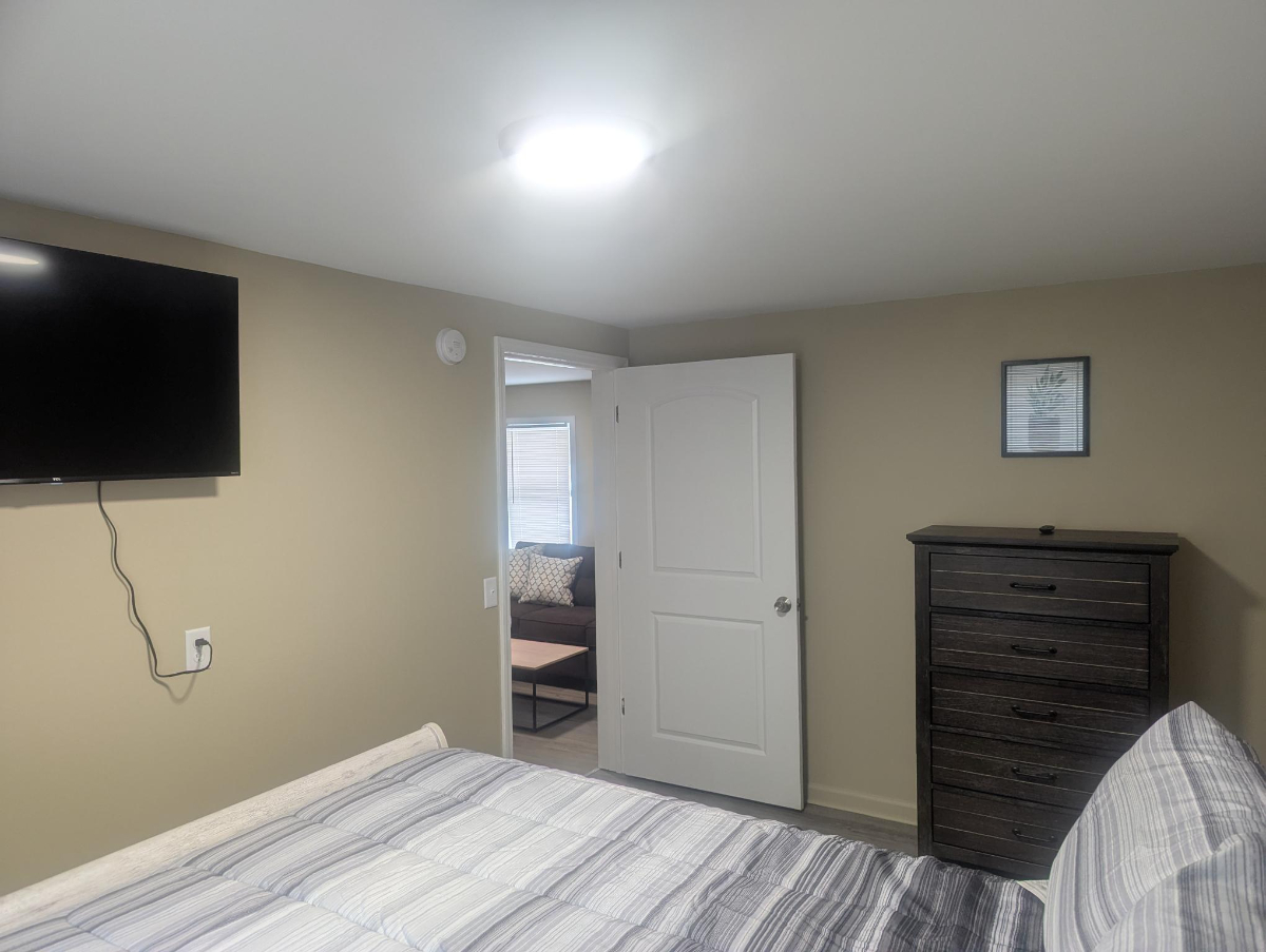 Quiet 2 Bedroom - Walking distance to OGH - Photo 5