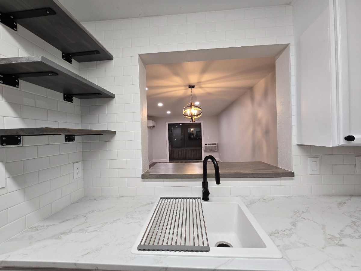 Private, Secure Oasis in the heart of SLC - Photo 9