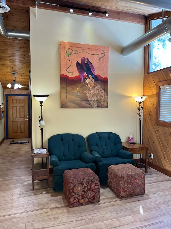 Beautiful One-Bedroom Apartment in Central Bend with All Amenities and Perfect Location - Photo 4