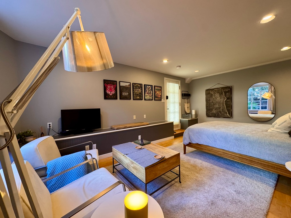Private, Independent Guest Suite by Dolores Park - Photo 5