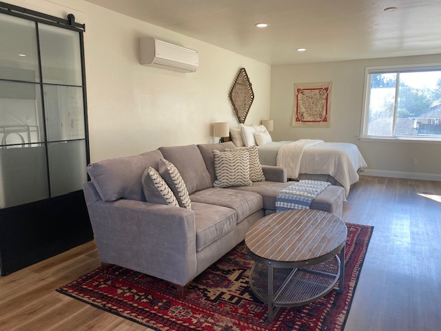 Modern Serenity - Brand-New, Sunlit Studio with All Amenities in Granite Bay