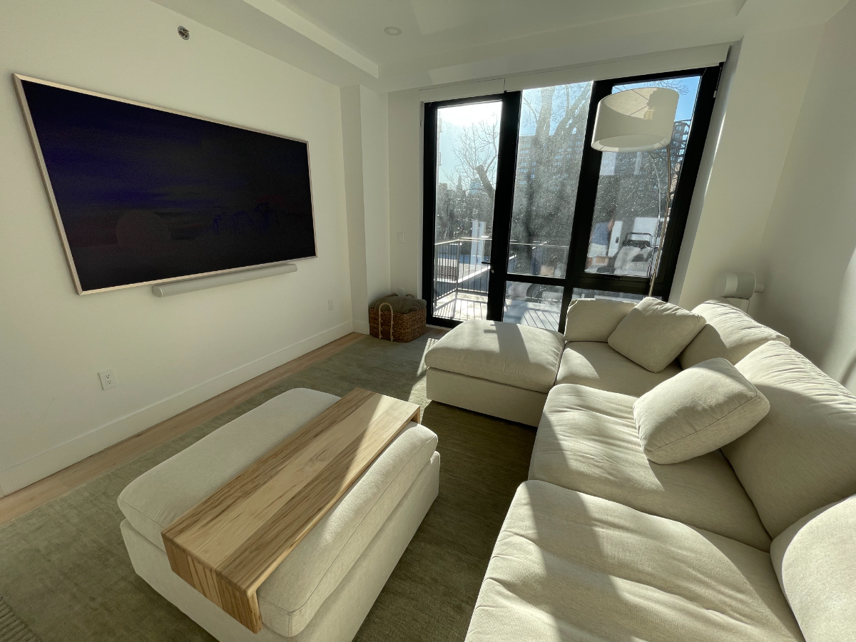 Brooklyn Modern 2BR Penthouse Condo with Luxe Comforts in Clinton Hill - Photo 2