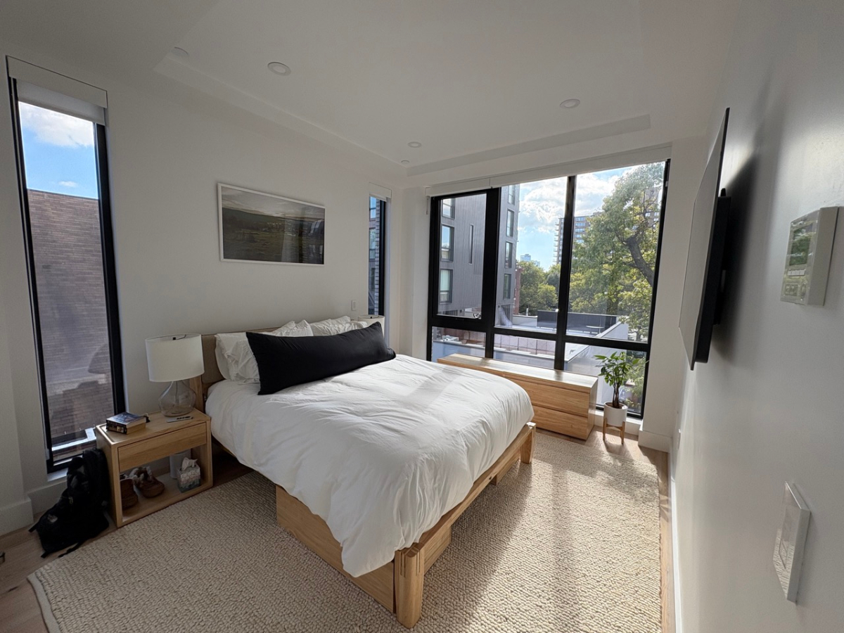 Brooklyn Modern 2BR Penthouse Condo with Luxe Comforts in Clinton Hill - Photo 12