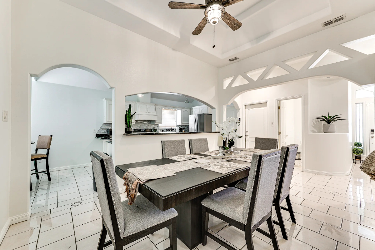 Charming Retreat--Spacious 3-Bedroom Home with Modern Comforts, Pet-Friendly & Ideally Located - Photo 5