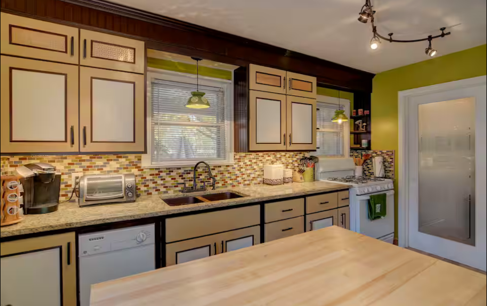 Charming Boise Home - Cozy 3BR, All Comfort with Idaho Charm - Photo 4