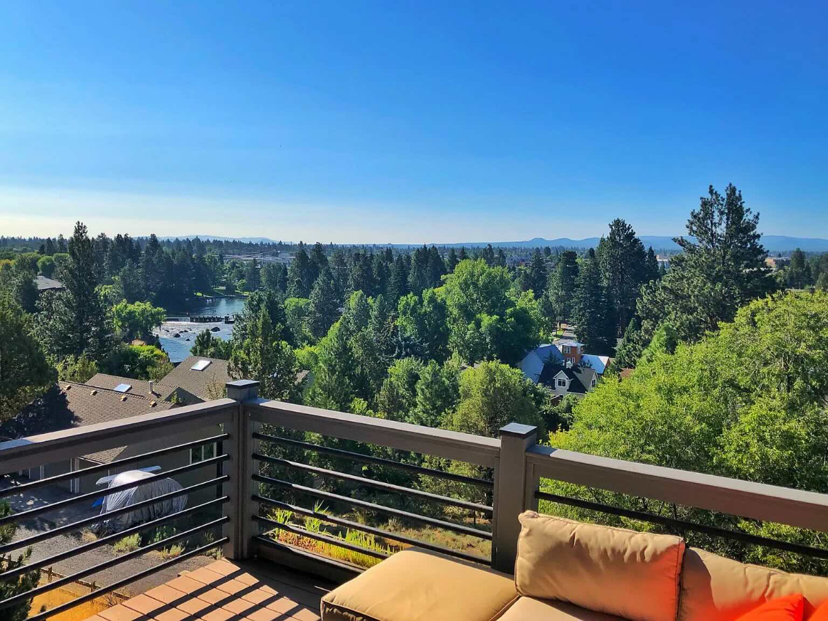 Mountain Modern Home with Expansive Views - Photo 4