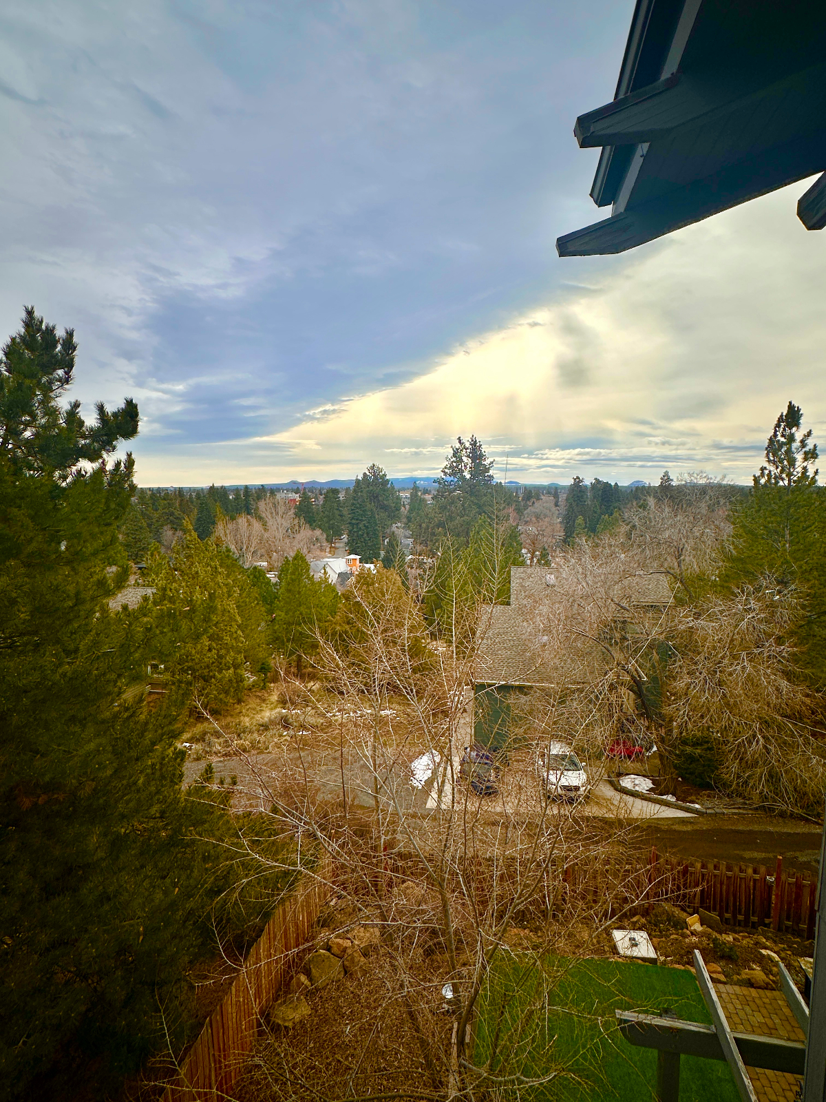 Mountain Modern Home with Expansive Views - Photo 5