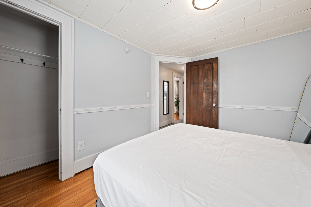 Unit 1of3- 1BR, shared BA in upscale happening neighborhood of N Winton Village - Photo 7