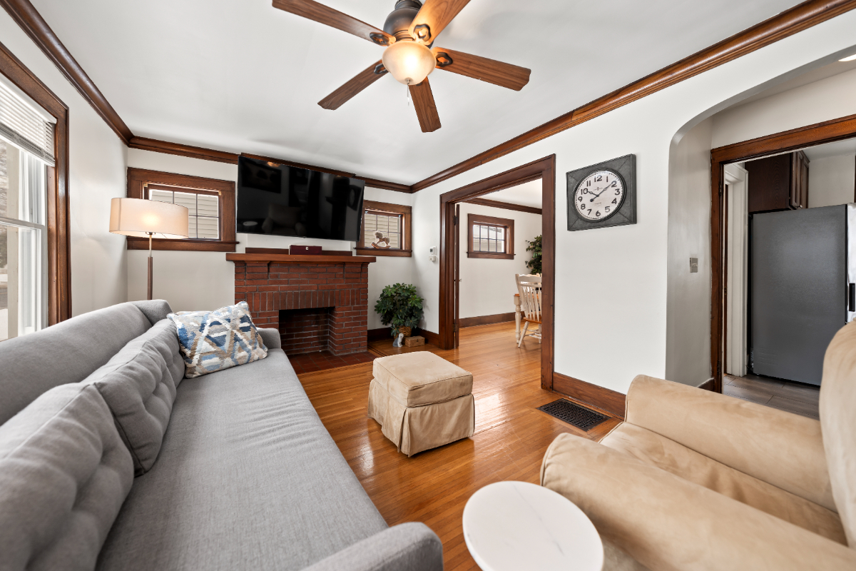 Unit 1of3- 1BR, shared BA in upscale happening neighborhood of N Winton Village - Photo 2