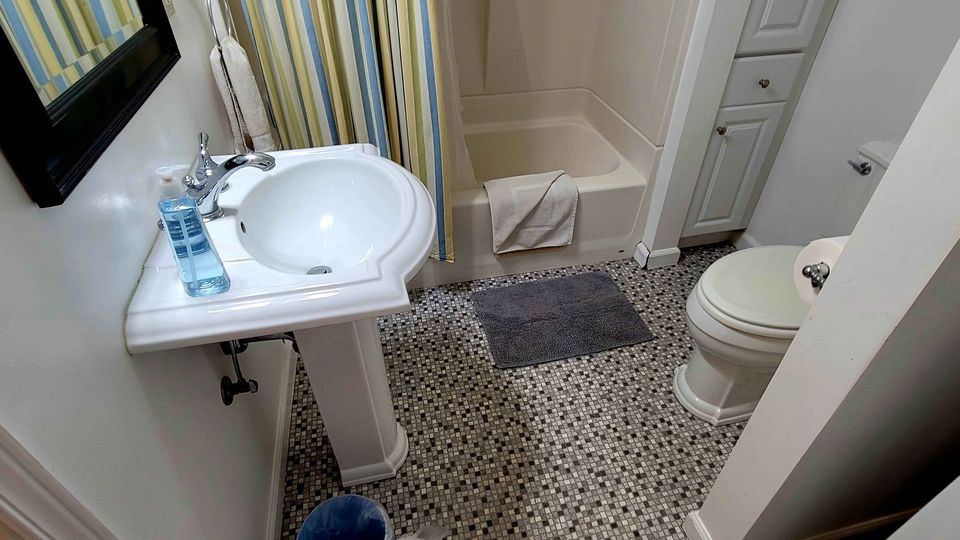 Executive Stay in Greybull - Photo 6
