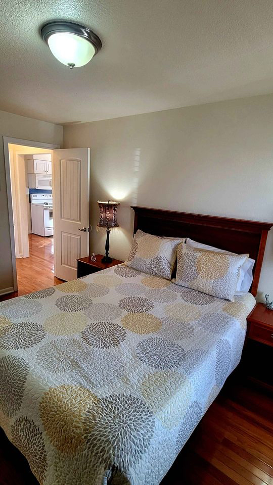 Executive Stay in Greybull - Photo 9