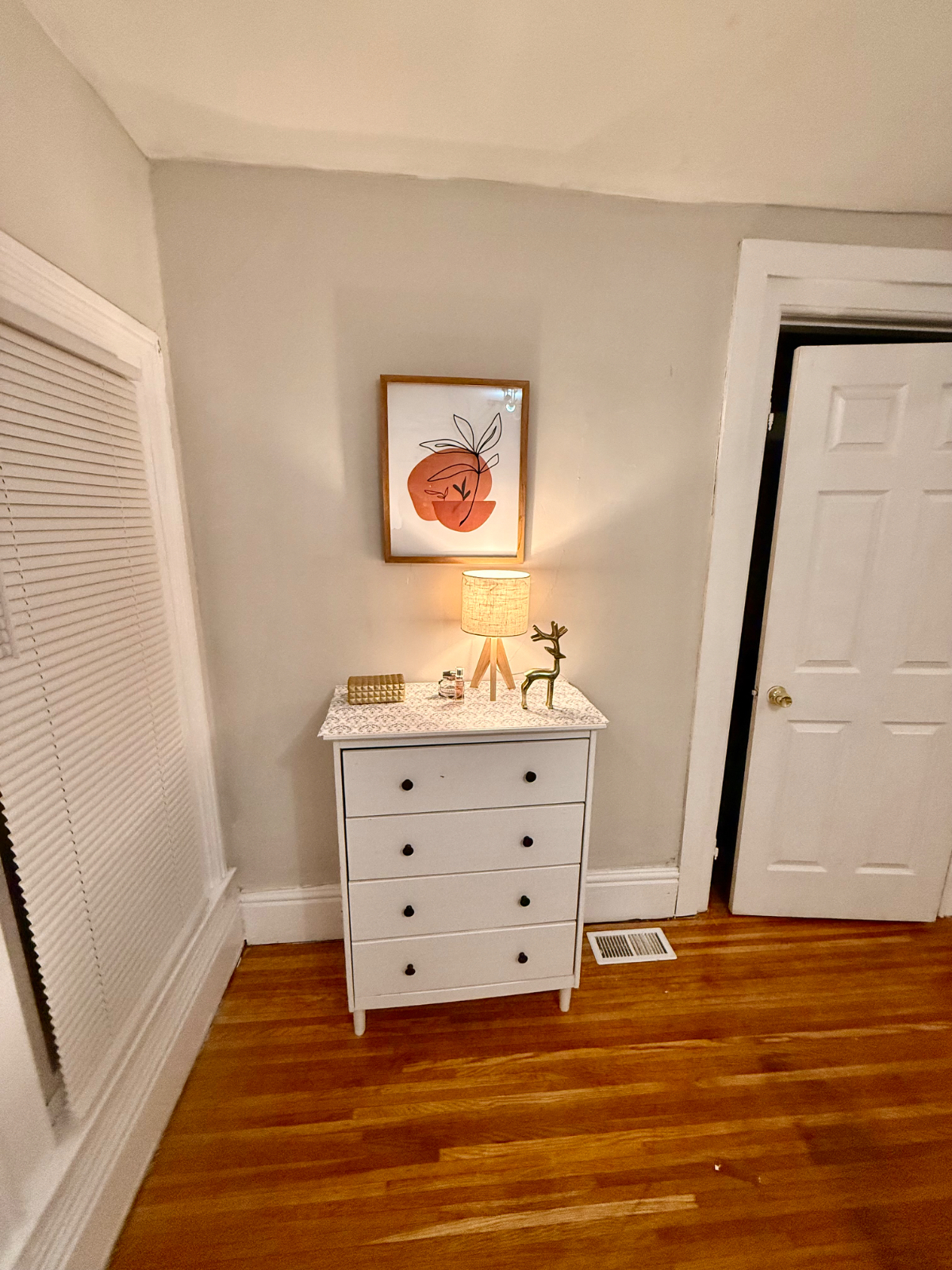 Luxe 2-bedroom apartment close to strong... - Photo 9