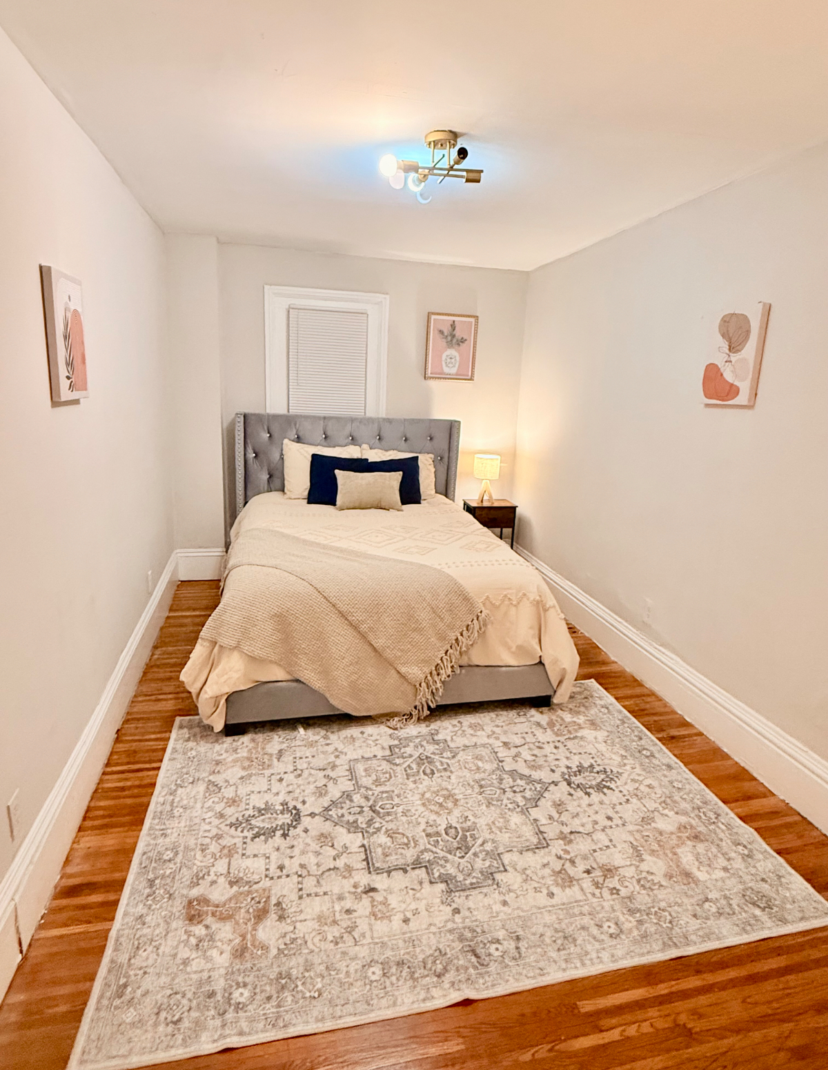 Luxe 2-bedroom apartment close to strong... - Photo 11