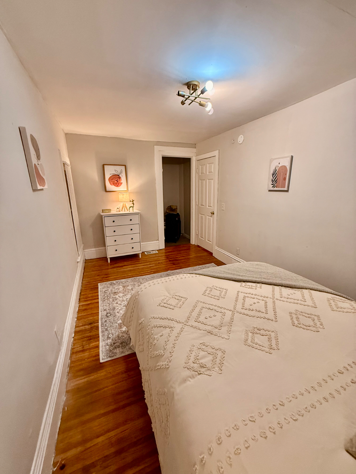 Luxe 2-bedroom apartment close to strong... - Photo 10