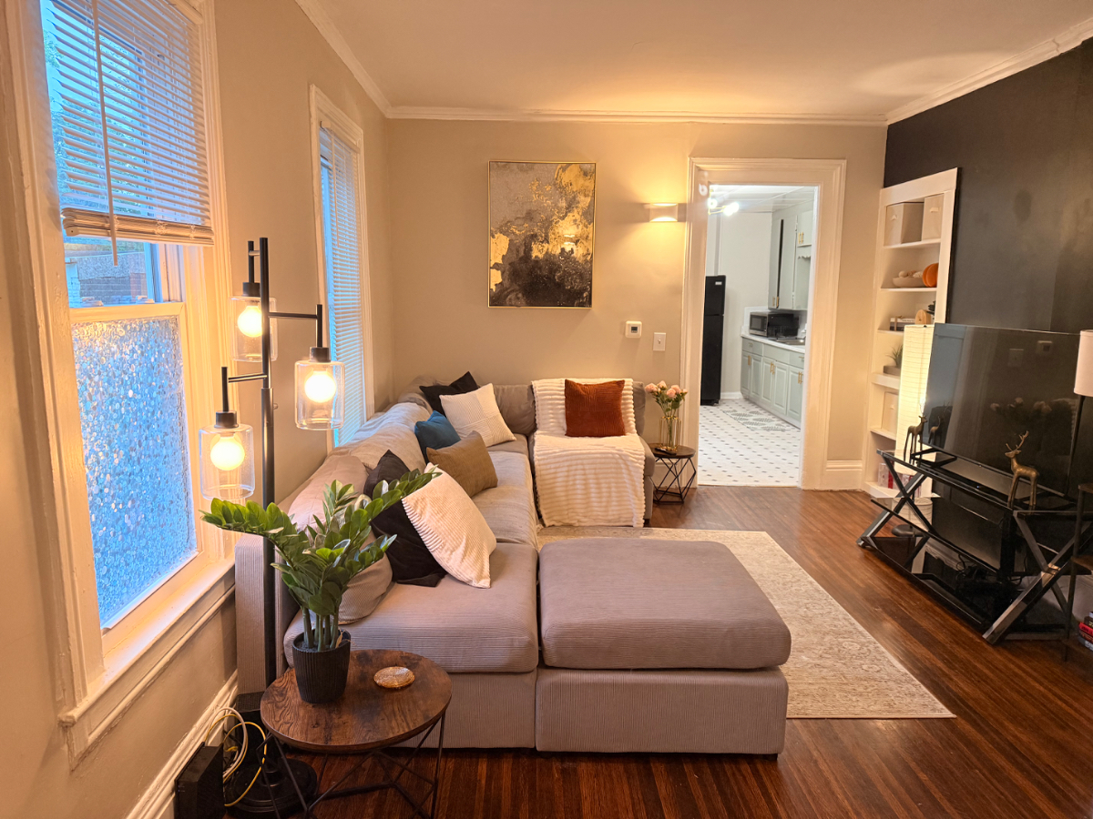 Luxe 2-bedroom apartment close to strong... - Photo 3