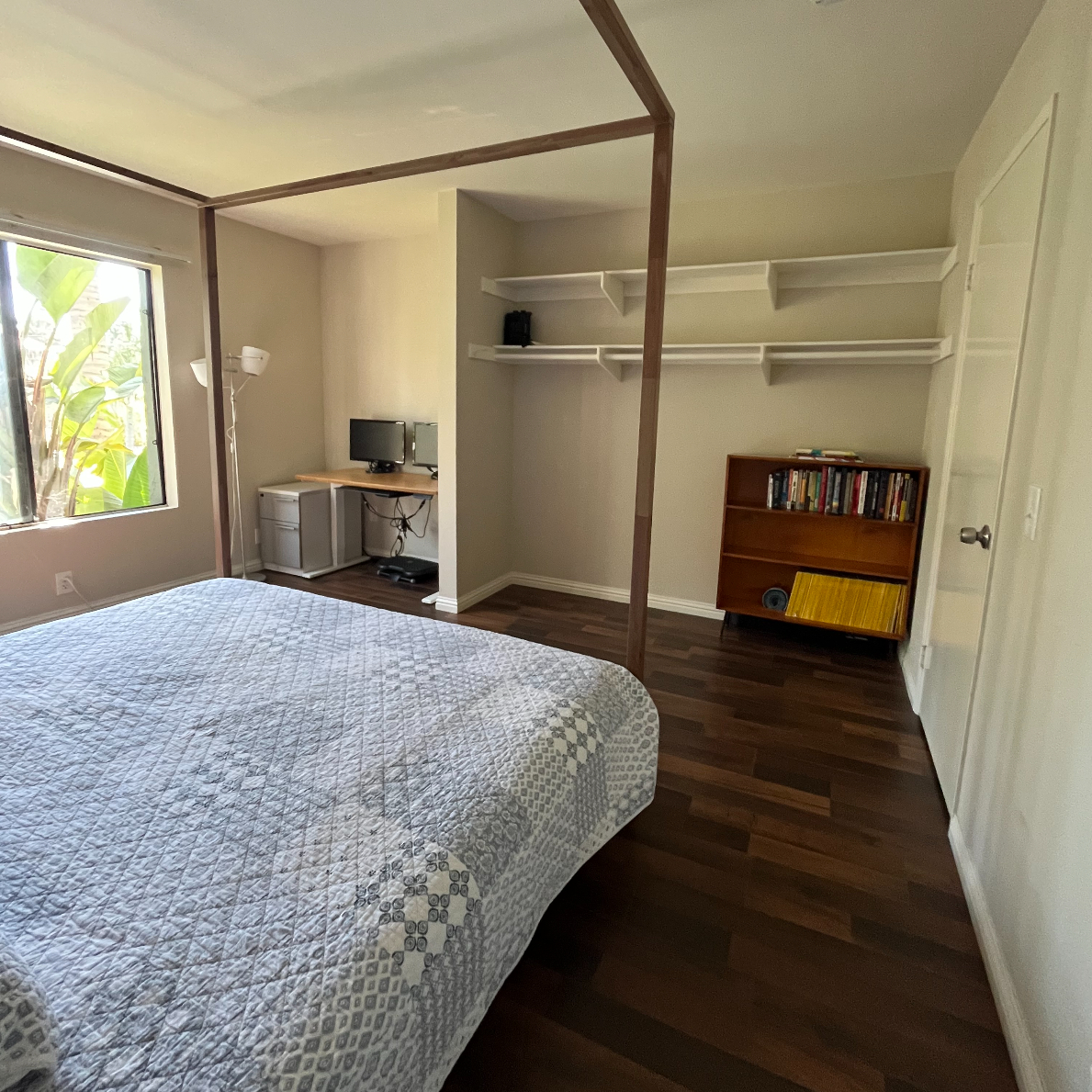 Private Room & Bath w/ Parking Spot in Gated Community - Photo 5