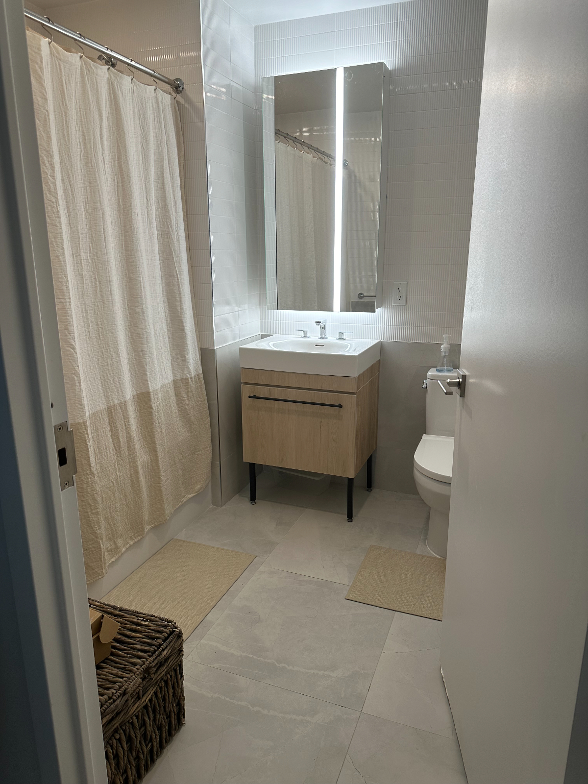 Brooklyn Luxury Apartment - Photo 2