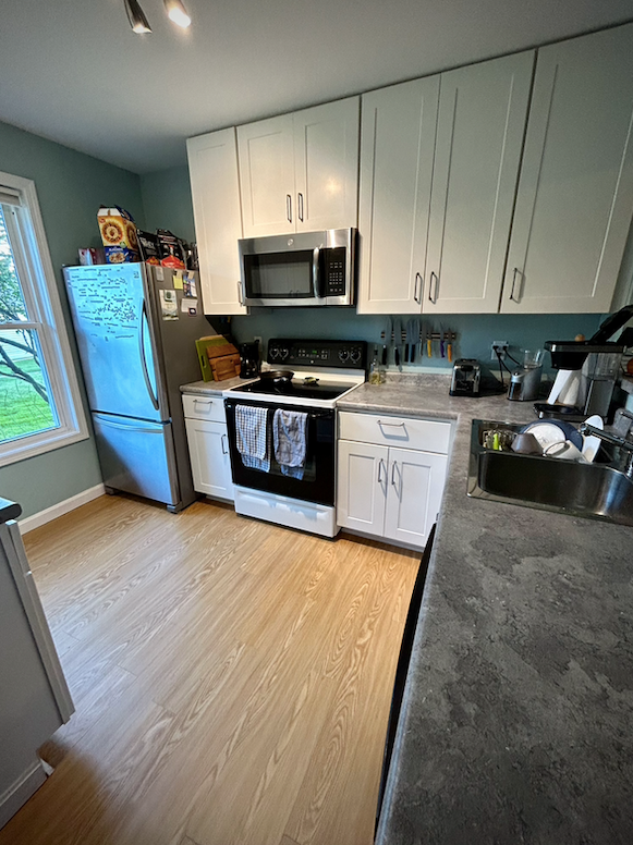 Woodsy 2br condo near Lake Champlain - Photo 8