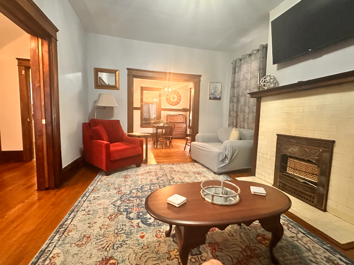 30 Ruffner Ave - 3 bed 2 bath house - steps from riverfront - convenient to CAMC and WVU Medicine Th - Photo 6