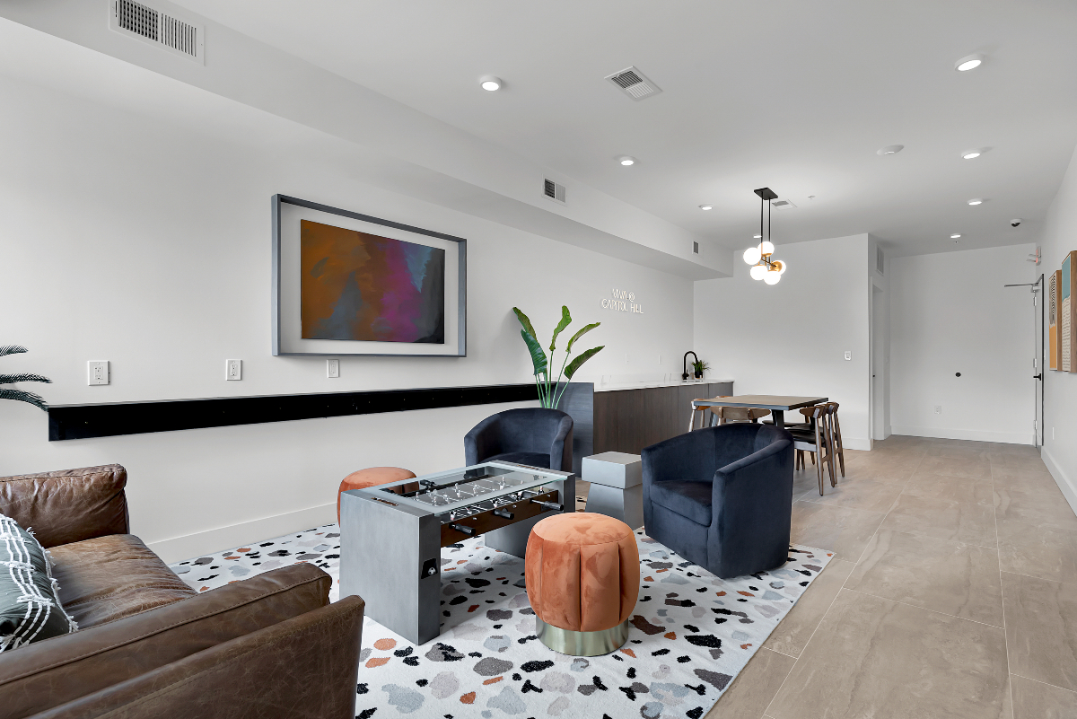 Furnished Rooms at Viva Co-Living near Capitol Hill/H Street - All Utilities Included (2 weeks FREE - Photo 1