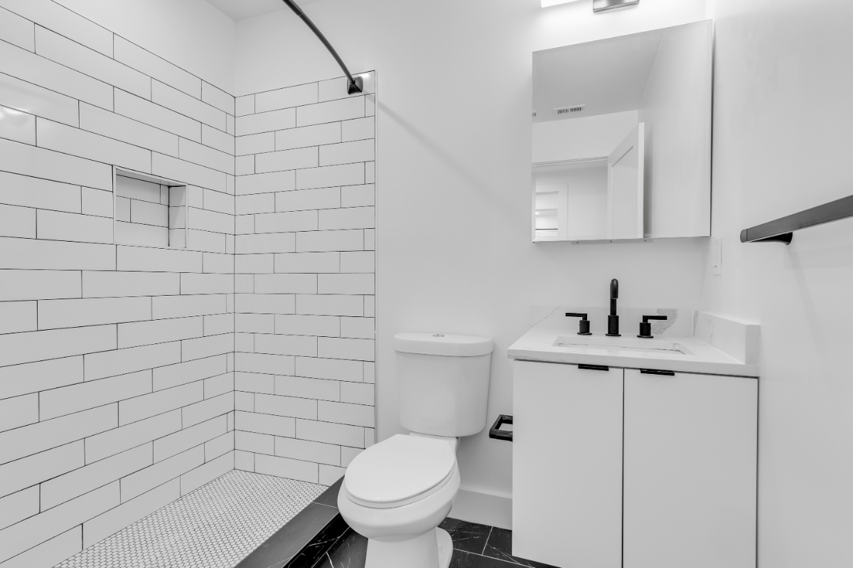 Furnished Rooms at Viva Co-Living near Capitol Hill/H Street - All Utilities Included (2 weeks FREE - Photo 4