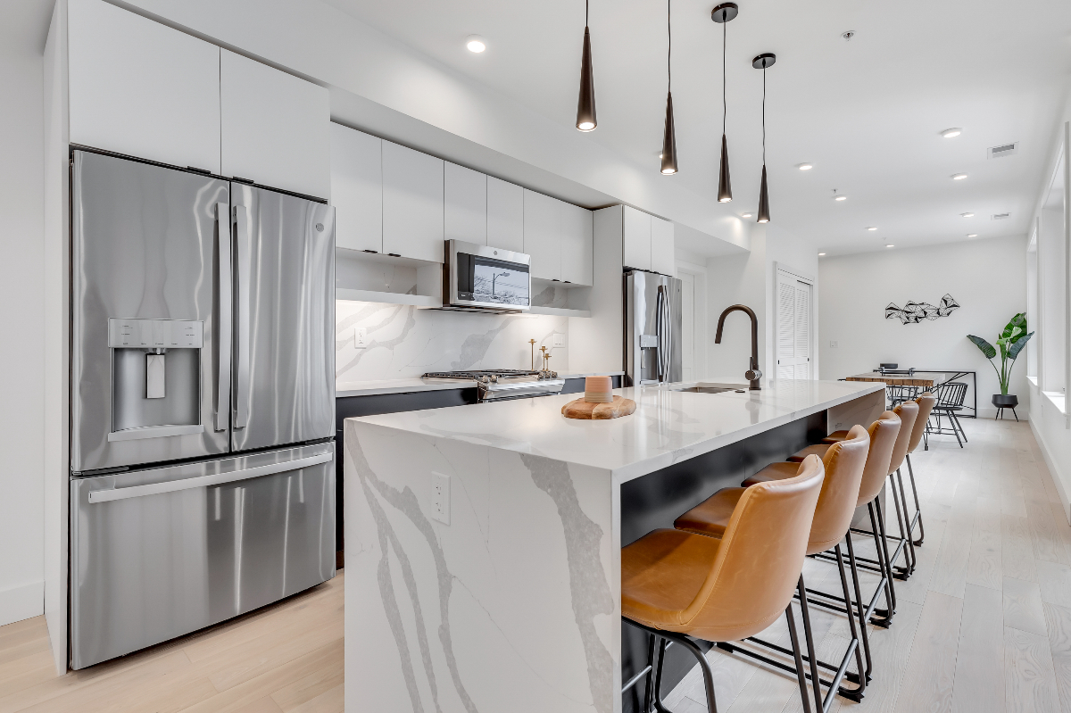 Furnished Rooms at Viva Co-Living near Capitol Hill/H Street - All Utilities Included (2 weeks FREE - Photo 2
