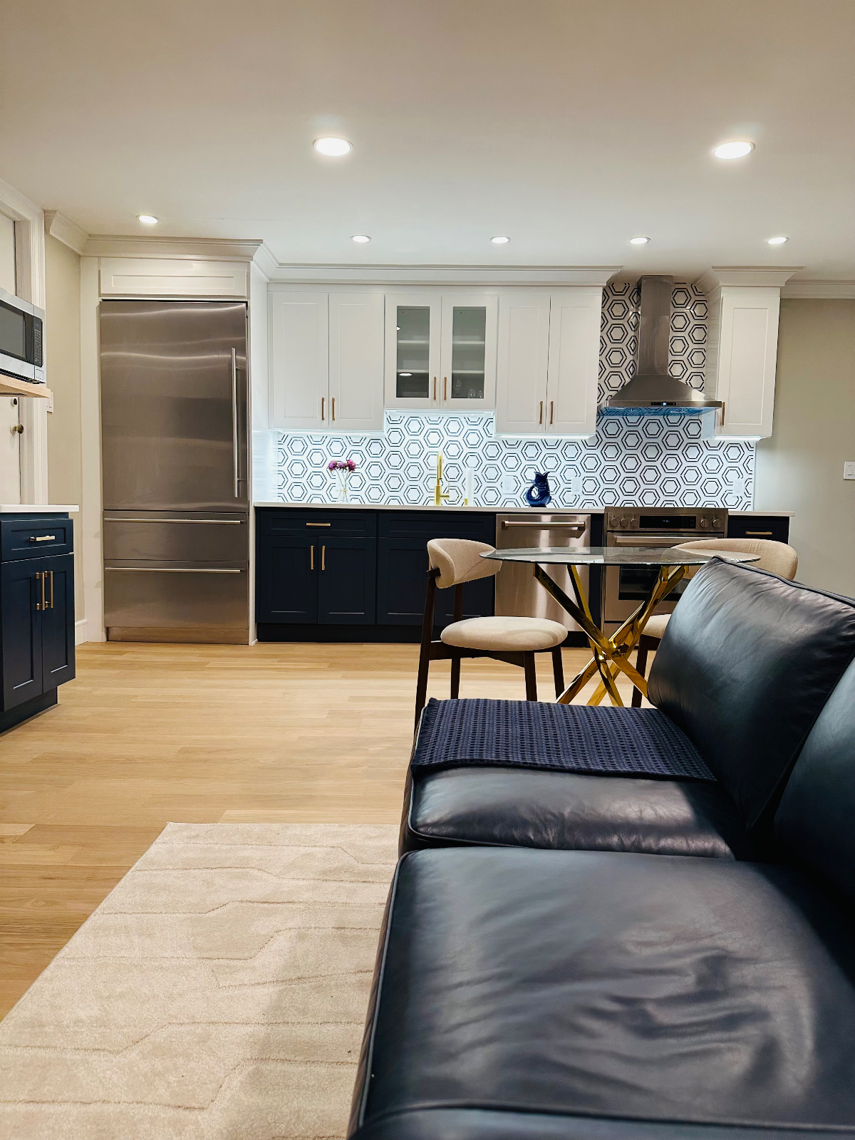 Stunning Upscale Beachside -Modern Living with Unbeatable Amenities - Photo 4