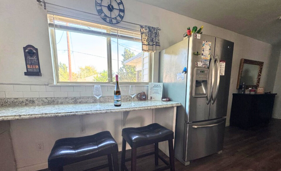 Cozy 3 Bedroom, 2 Bath Home with Relaxing Porch/Yard near Downtown, Space-X, LNG, Beaches - Photo 4