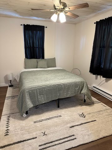 Newly-Renovated home Near Hospitals and Schools - Photo 12