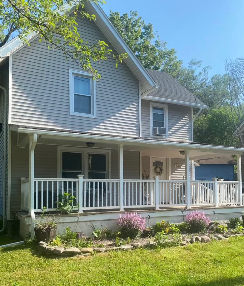 Charming Margaretville 2BR Retreat - All Comfort wih Prime Amenities - Photo 2