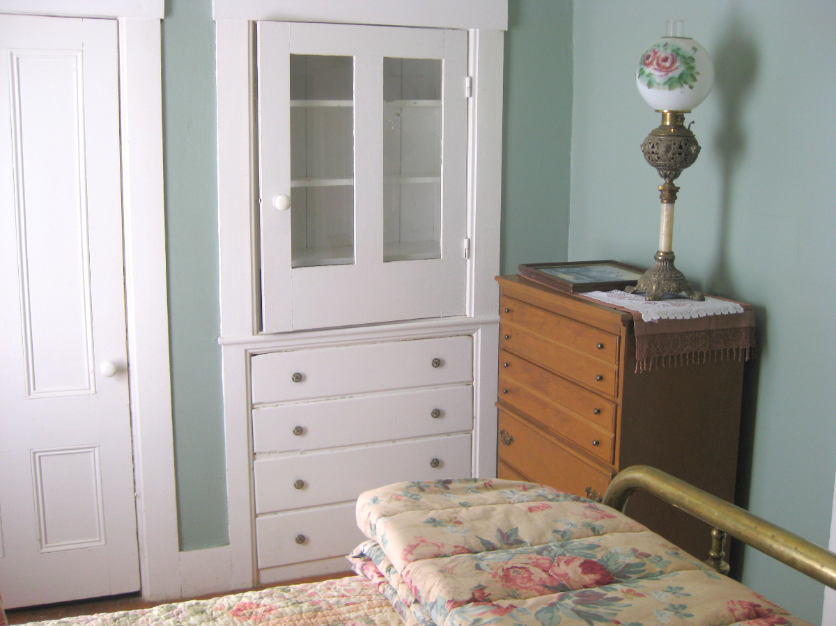 Beautiful Fully Furnished 1 Bedroom Apartment Chester, VT - Photo 8