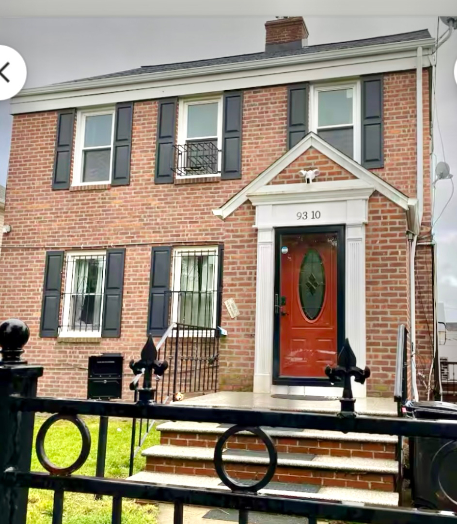 Cozy 2/1  1st fl house  near LGA . All included min 1 month - Photo 12