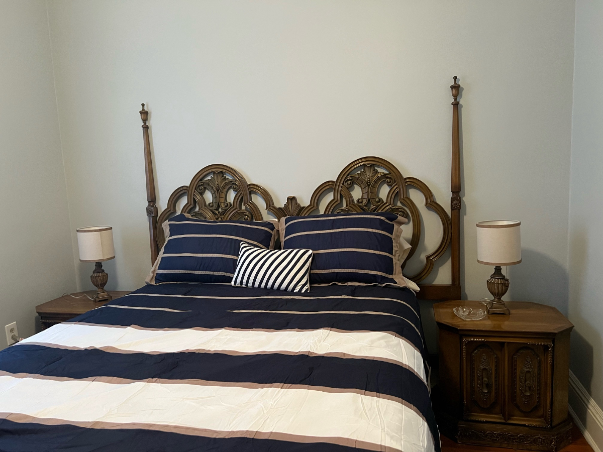 Charming 2BR/1BA Apartment with Modern Comforts in a Prime Location, Near Hospitals. - Photo 11