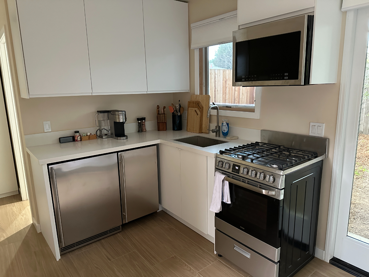 Tiny house in Highland Park - Photo 4