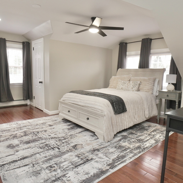Ideal Saddle Brook Apartment - Beautiful Bedroom