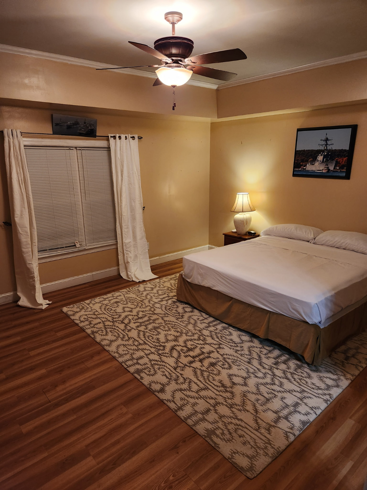 Basement Oasis - Suite Seclusion