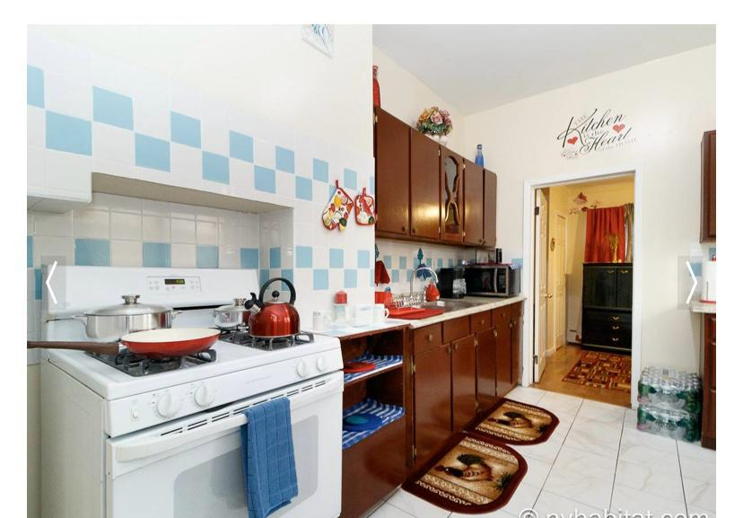 Beautiful, spacious and fully furnished bedroom centrally located in Brooklyn, New York. - Photo 6