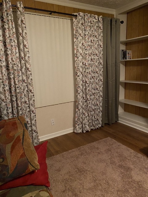 Dreamy Bedroom with Private Bath in a Fully Renovated Home - Embrace Tranquil Living - Photo 8