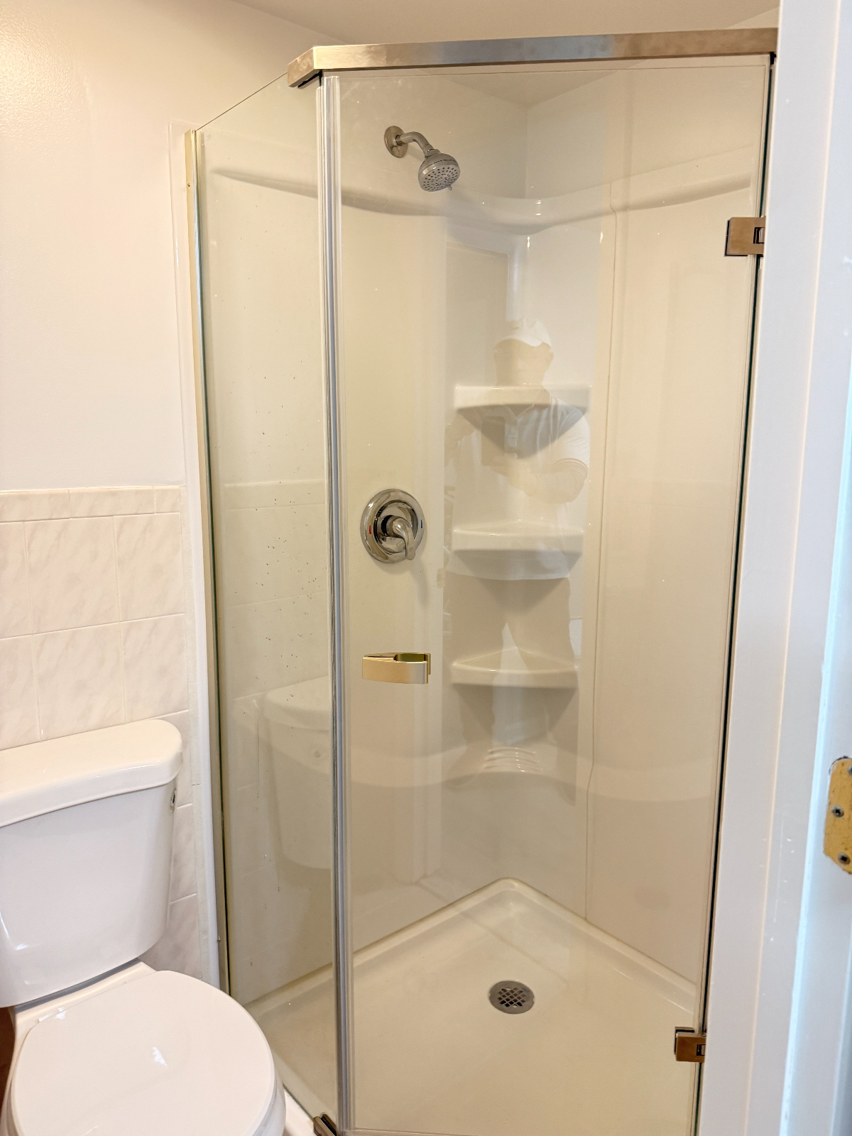 Charming & Convenient--Modern 1-Bed Apartment with Urban Flair - Photo 8
