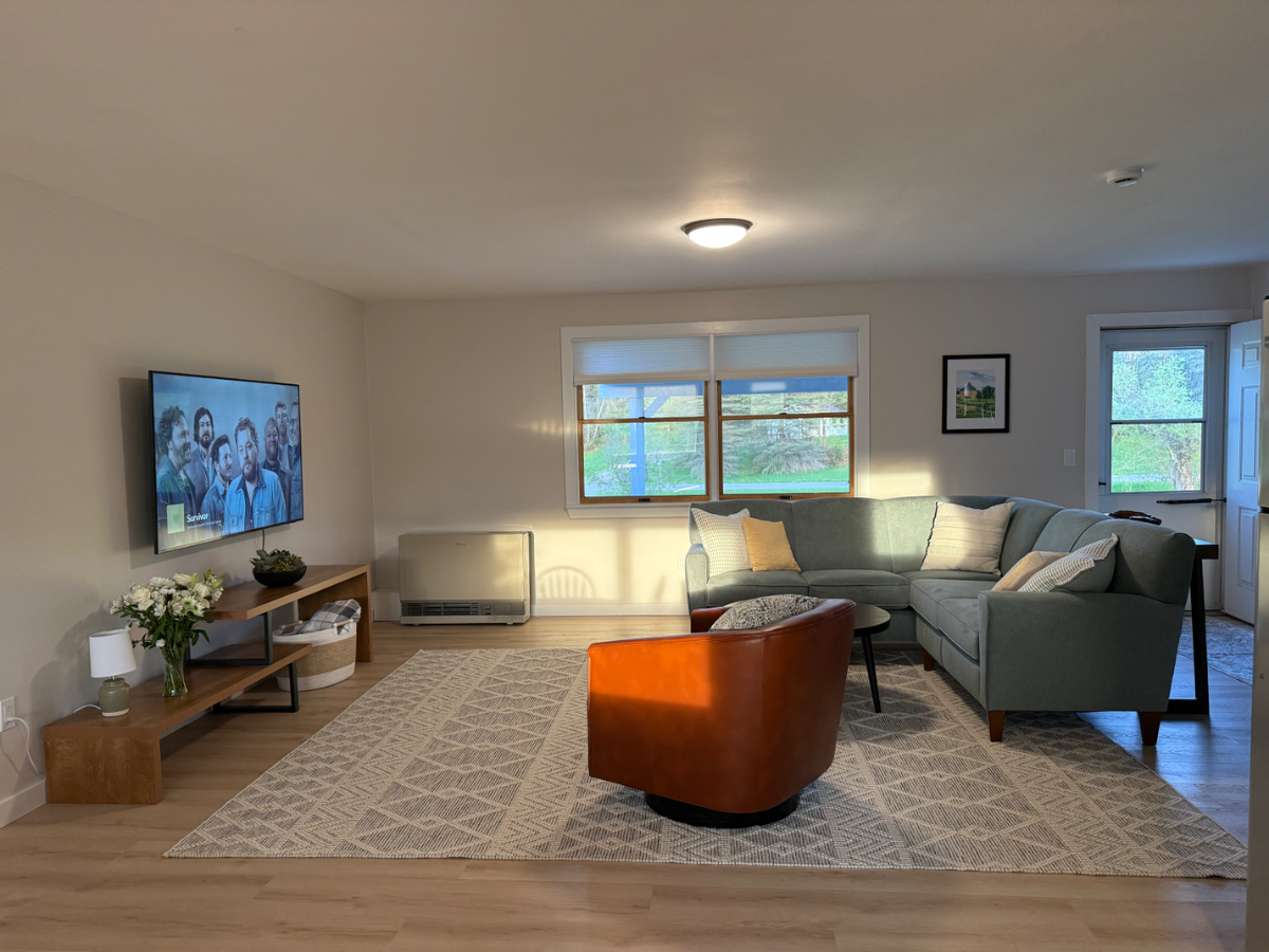 Cozy Private Home, Newly Renovated, Perfect for Traveling Nurses - 4 mi to Copley - Photo 6