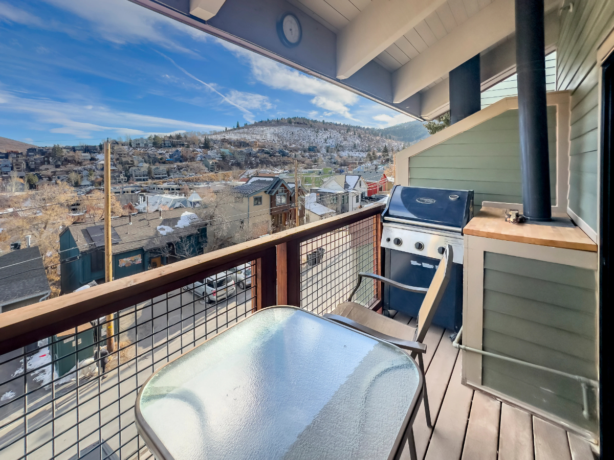 Woodside Elegance (825807)