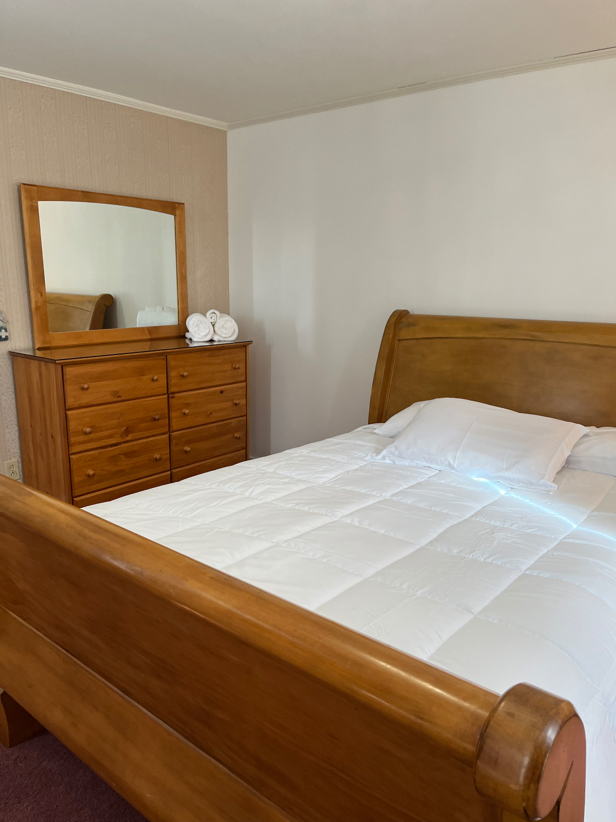 Modern Comfort in Serene Bristol Abode - Photo 2