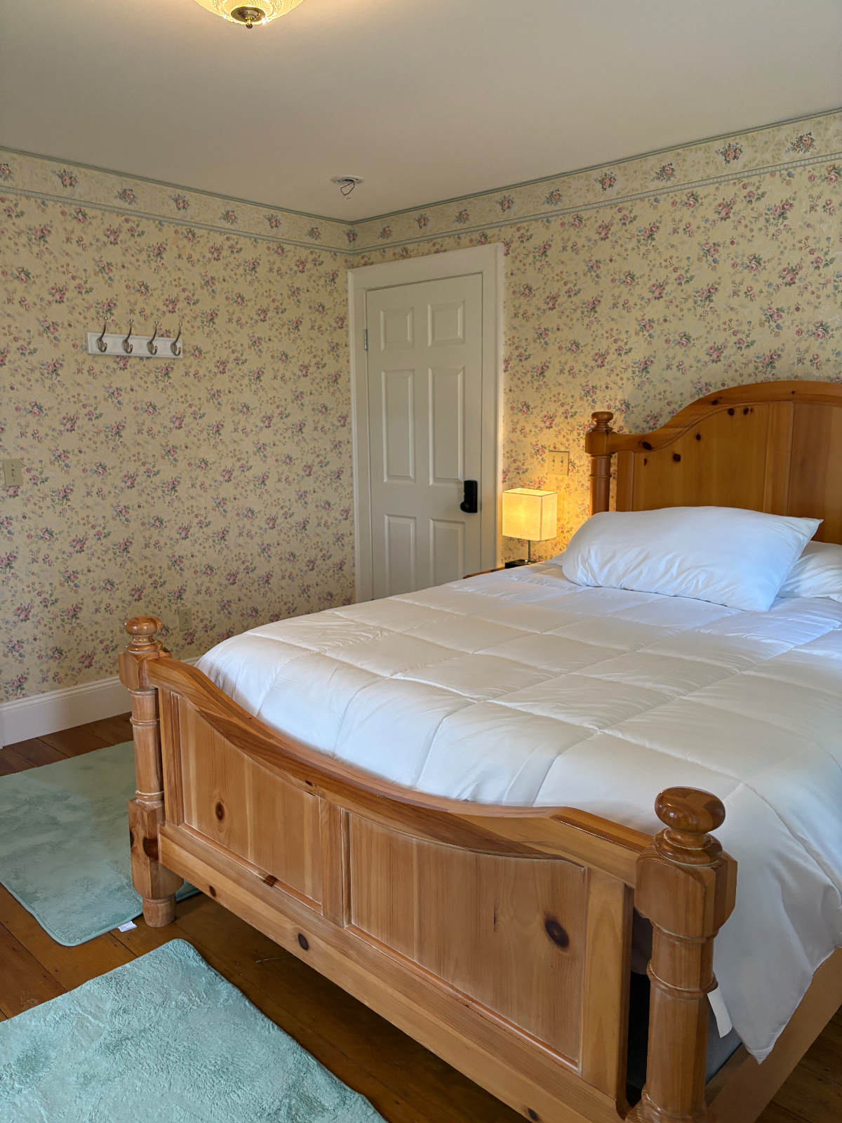 Modern Comfort in Serene Bristol Abode - Photo 7