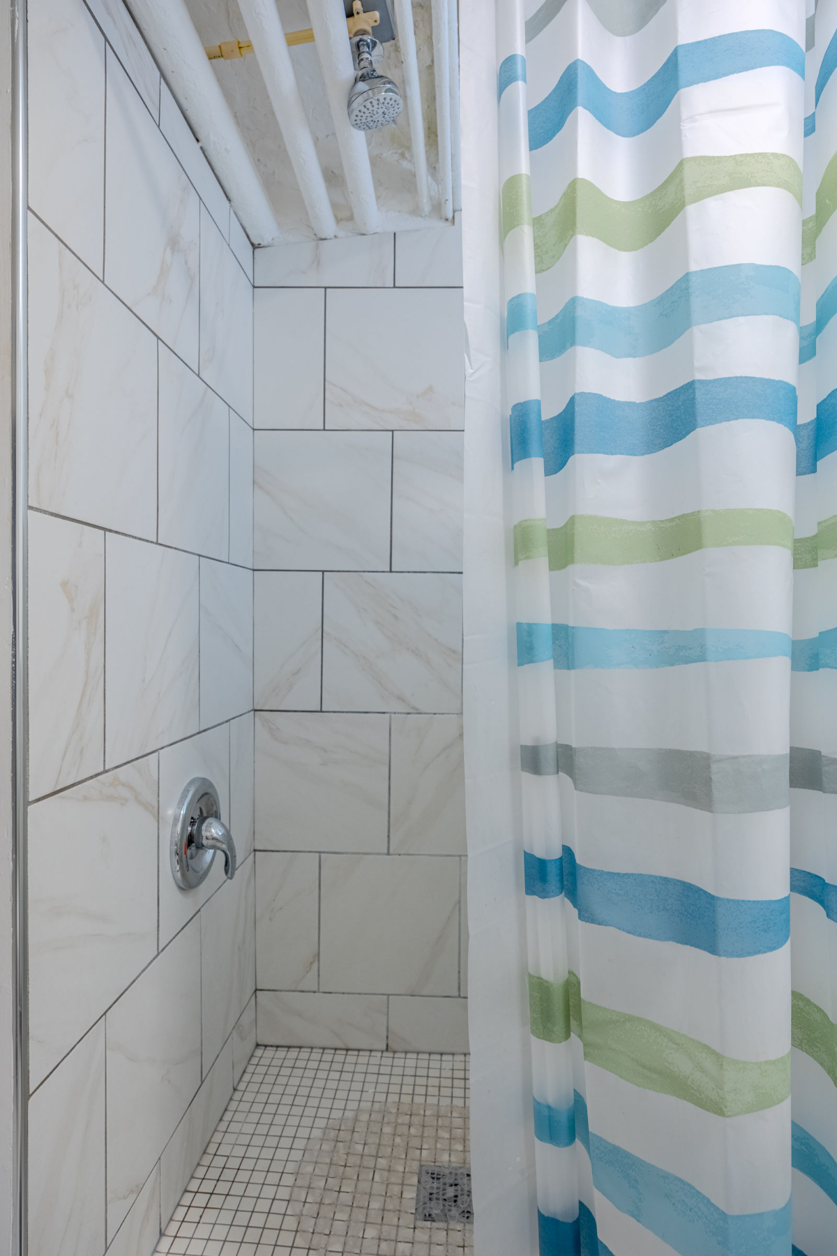 Cozy 1-bedroom apartment located in UNBEATABLE location Washington DC - Photo 8