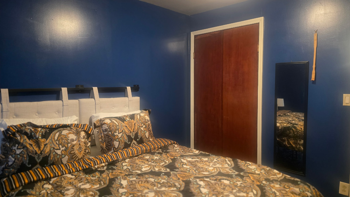 Brooklyn Retreat Private Room with All Comforts - Photo 2