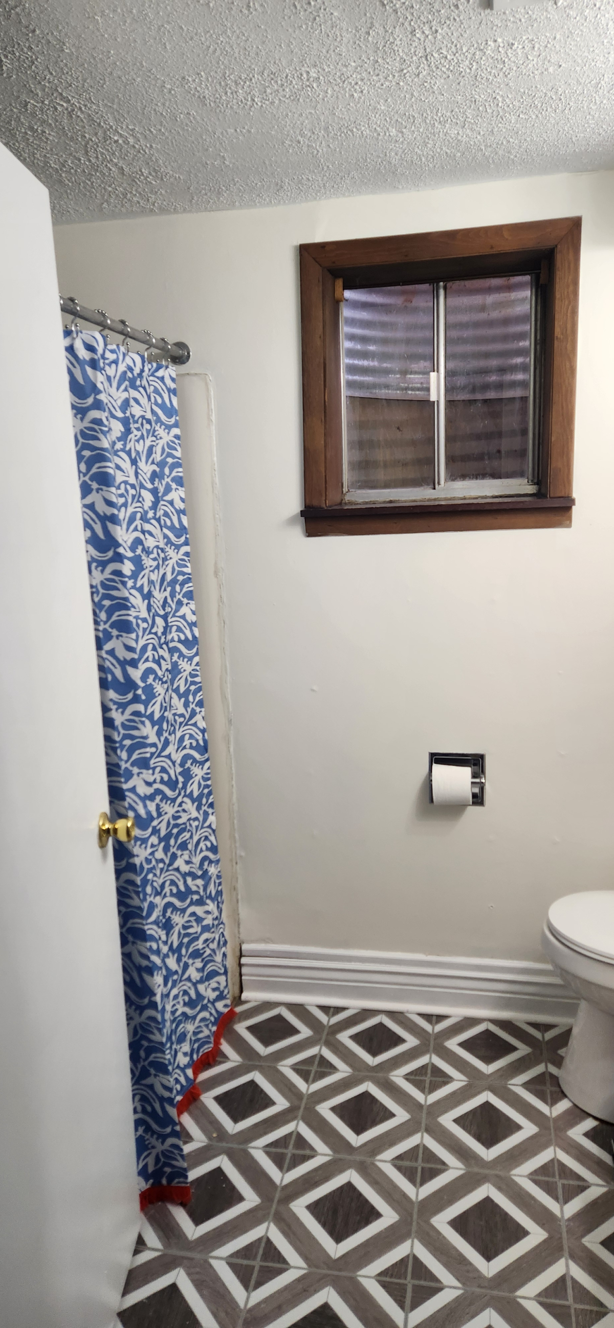 Cozy & Convenient 2BR/1BA Downstairs Duplex Unit-Close to Ruby Hospital - Photo 9
