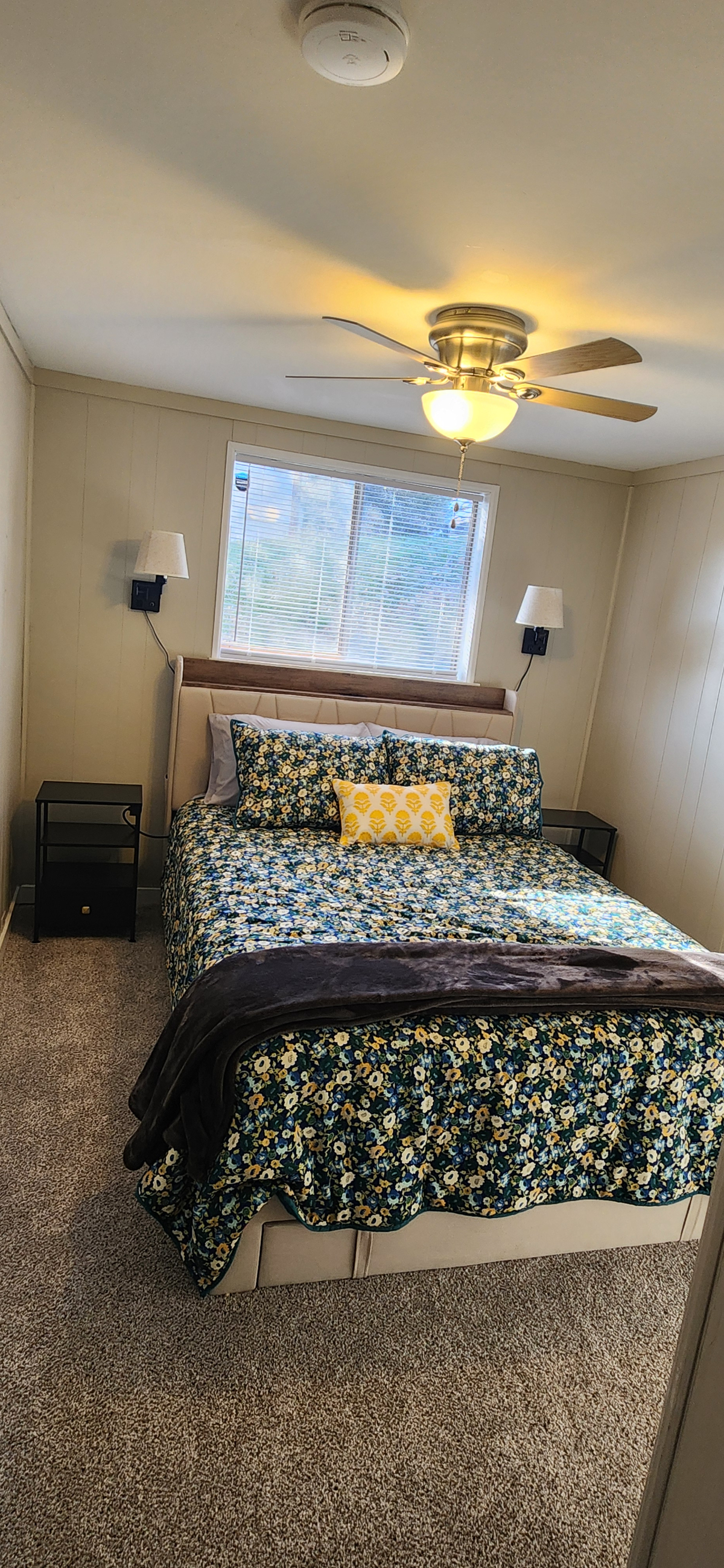 Cozy & Convenient 2BR/1BA Downstairs Duplex Unit-Close to Ruby Hospital - Photo 6