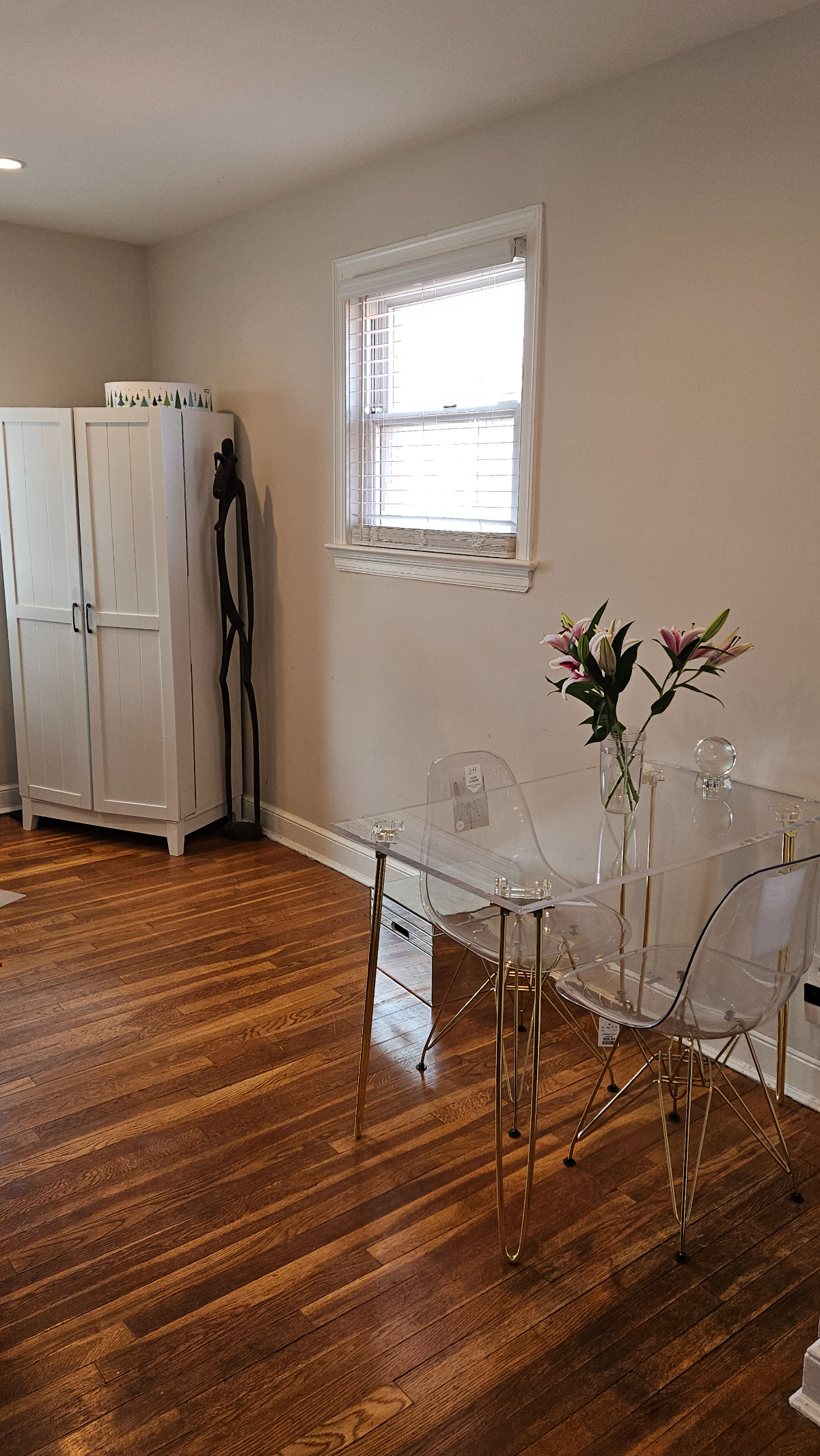 Recently Renovated Row House in Historic Anacostia - Photo 4